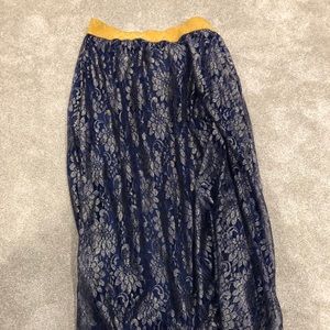 LuLaRoe lace skirt XL